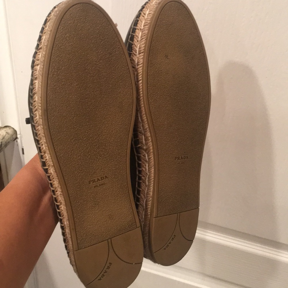 Prada ladies espadrilles size 391/2 black leather - Picture 4 of 8